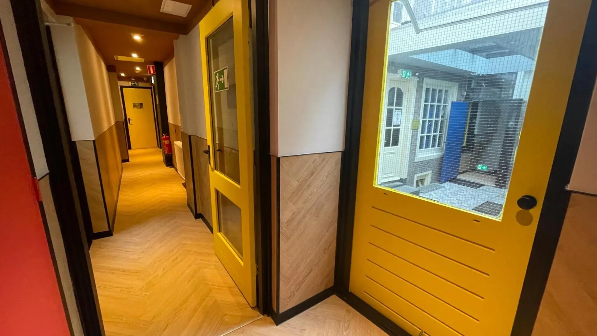 Heart Of Amsterdam Hostel