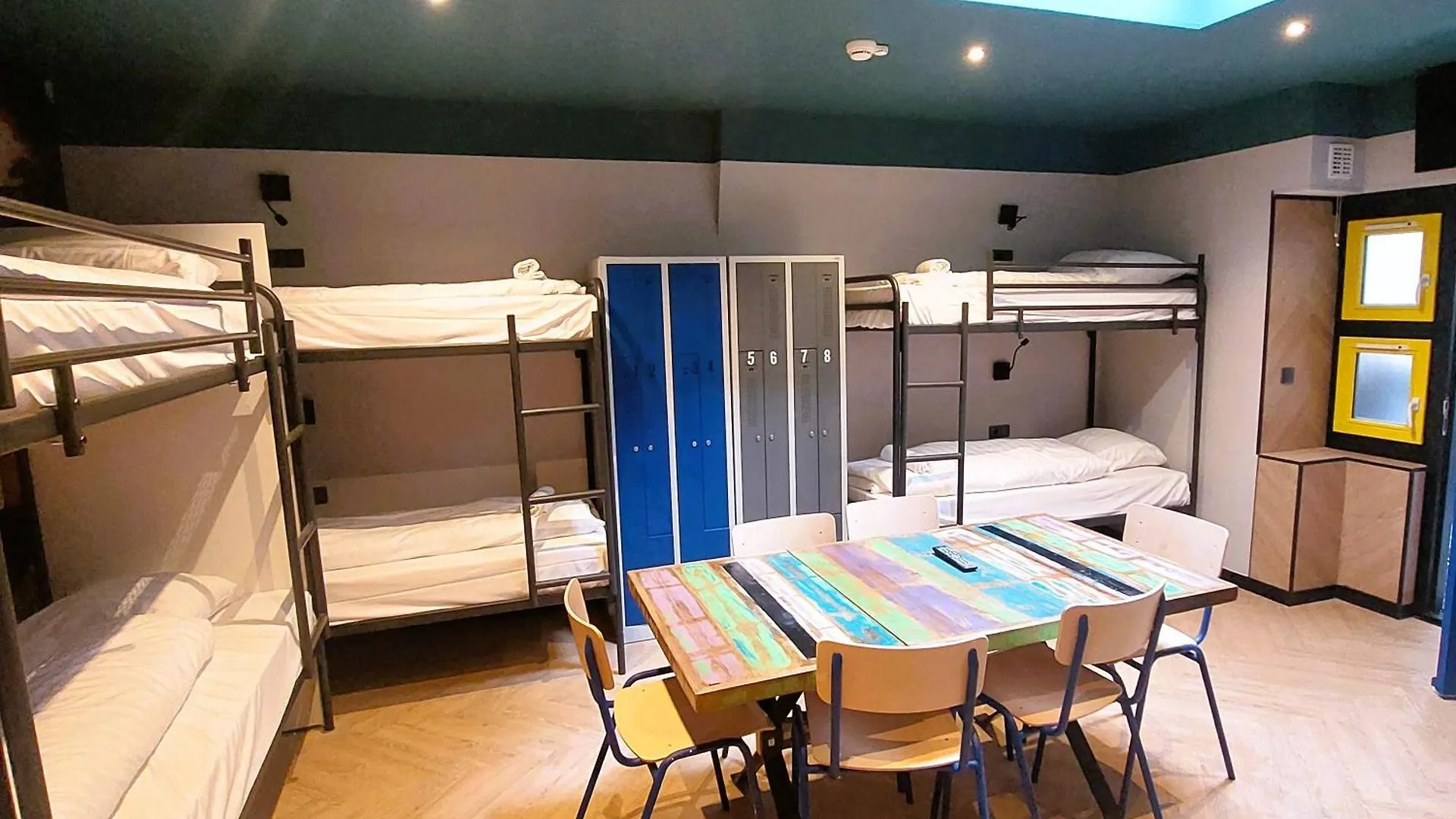 Heart Of Amsterdam Hostel