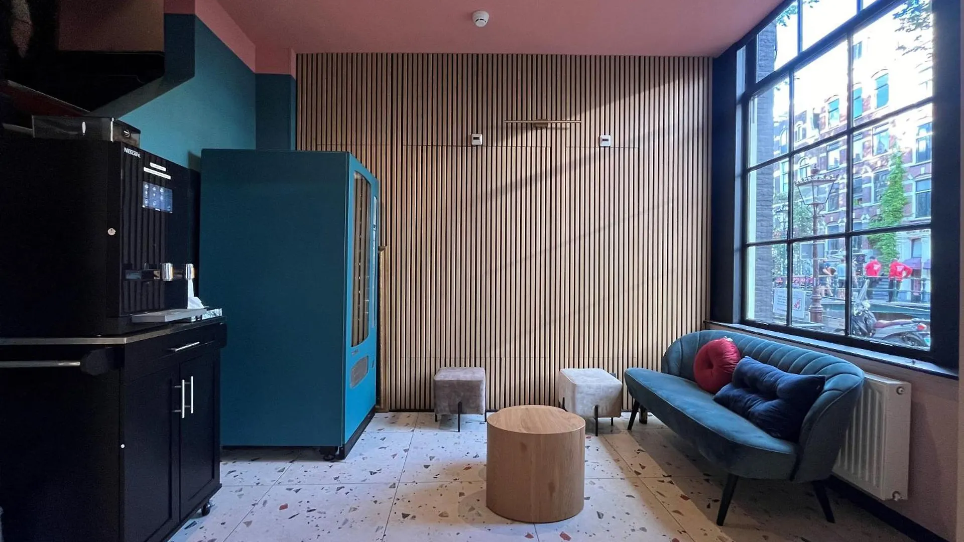 Heart Of Amsterdam Hostel