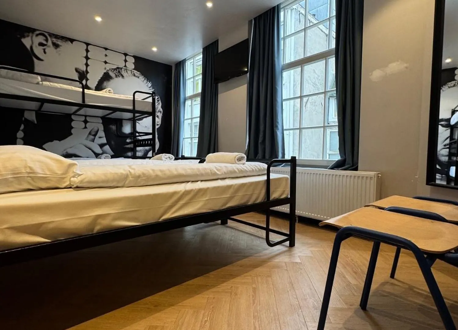 Heart Of Amsterdam Hostel