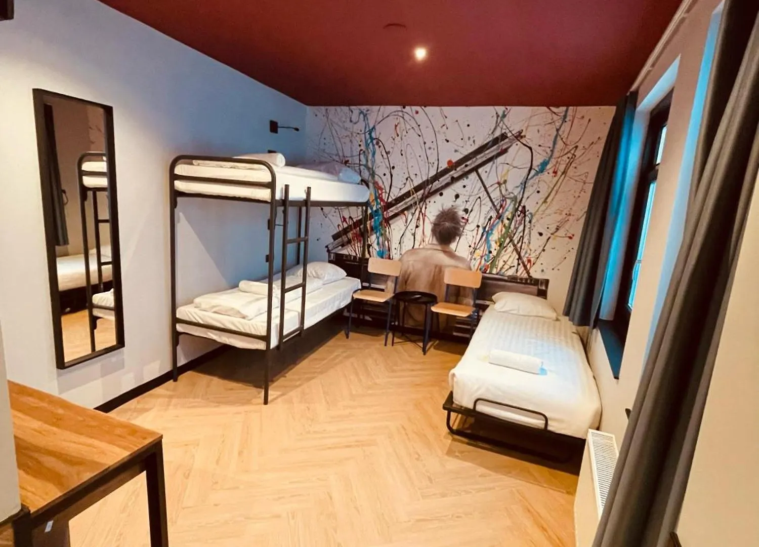 Heart Of Amsterdam Hostel