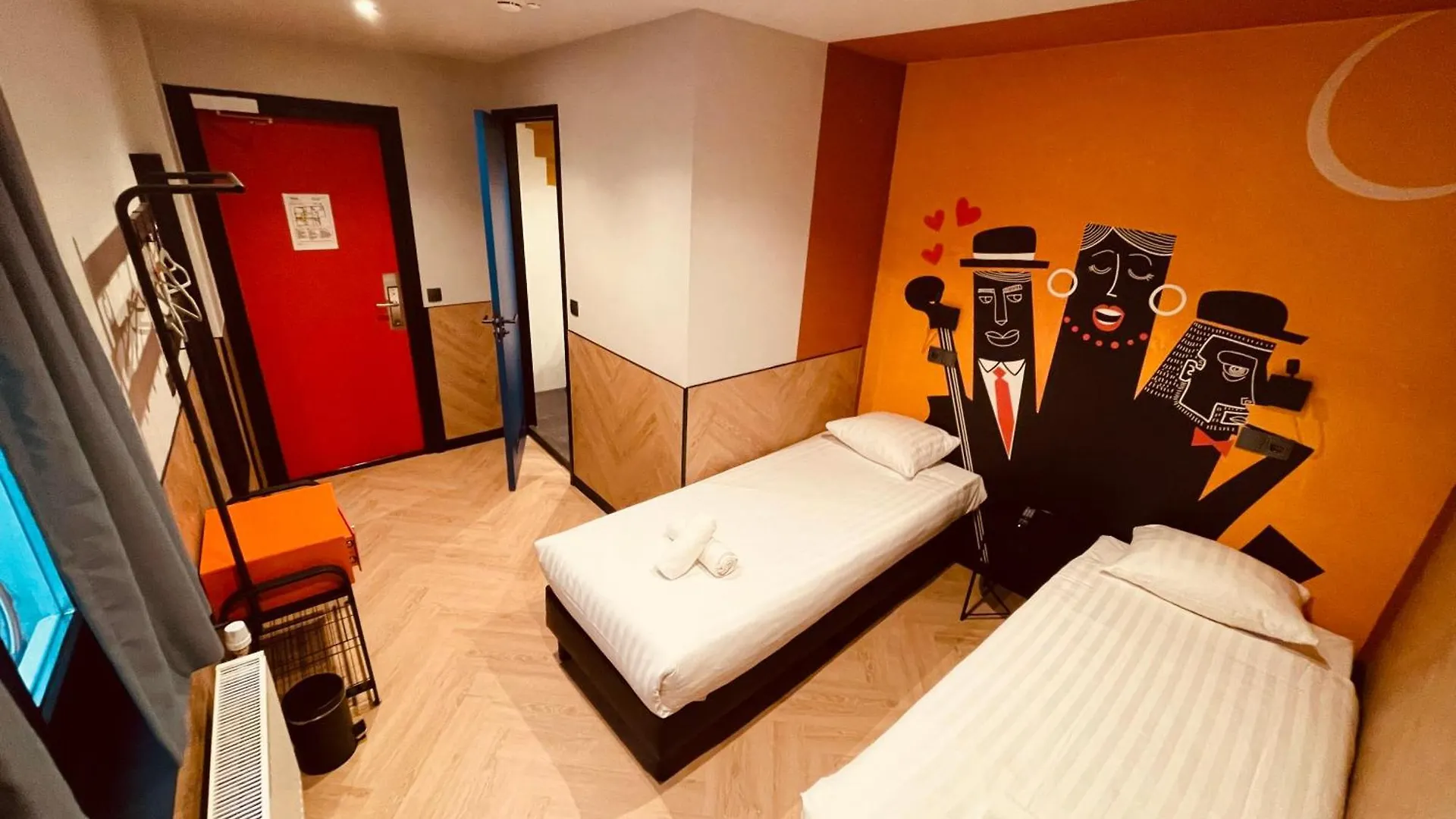 Heart Of Amsterdam Hostel Netherlands